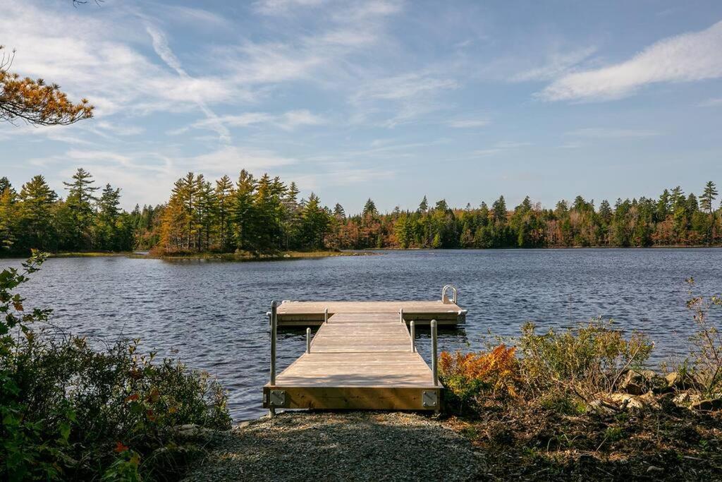 Numinous Cottage Long Lake Oasis Centre Rawdon Eksteriør billede