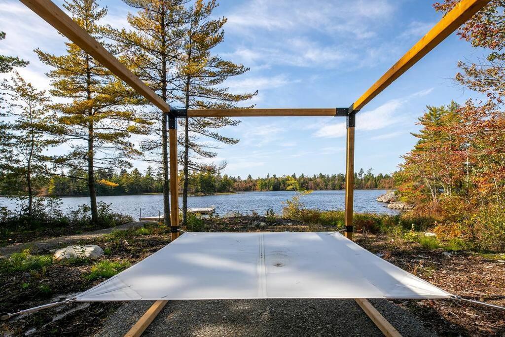 Numinous Cottage Long Lake Oasis Centre Rawdon Eksteriør billede